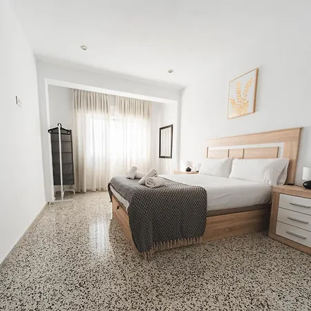 Pet-friendly Apartamento En By Bebalmy